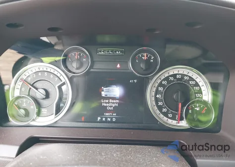 2016 Ram 1500 Laramie z USA, uszkodzony, nr VIN 1C6RR7NT8GS317829